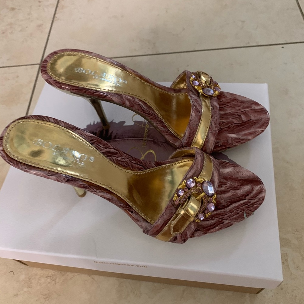 Bolaro high heels
